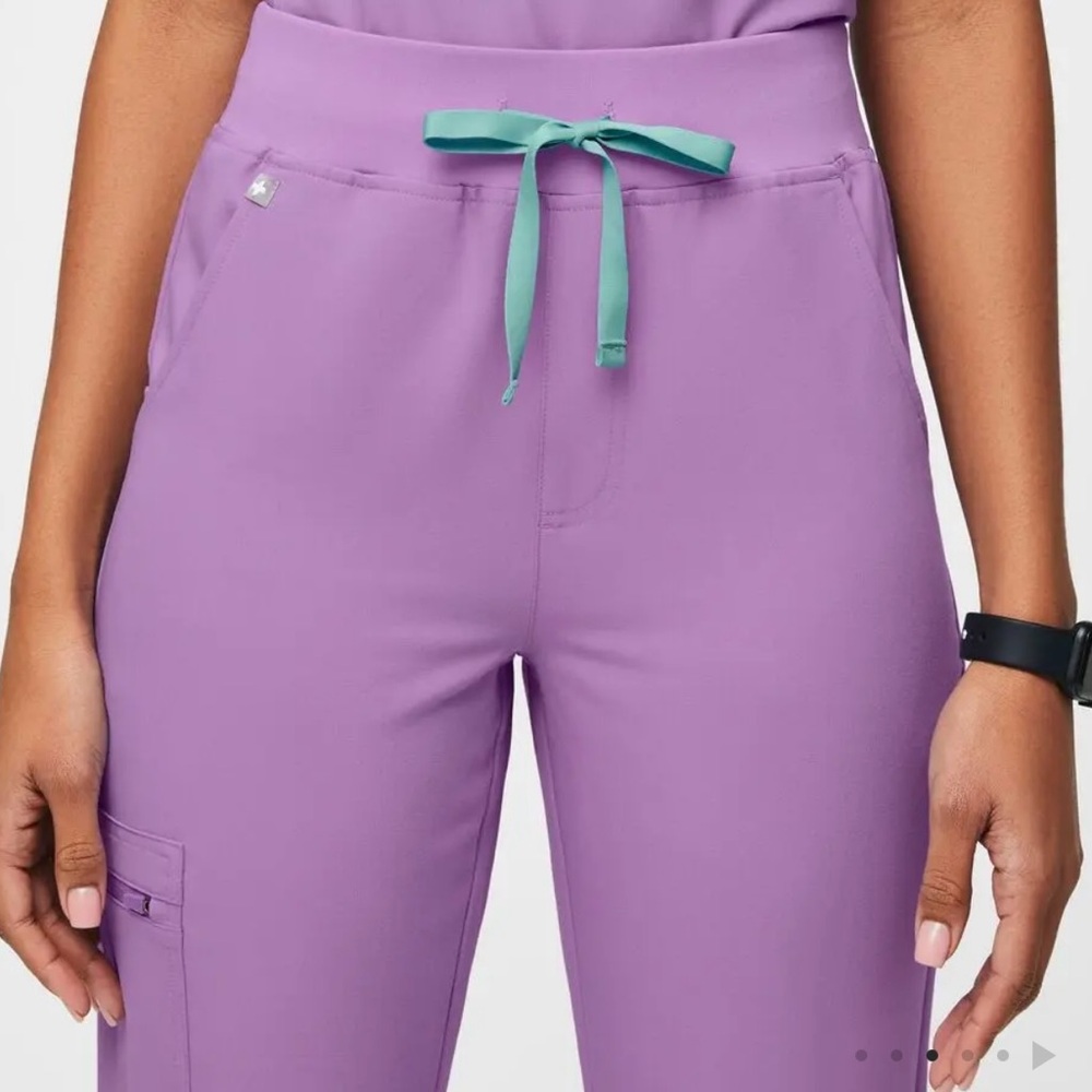 Figs Kade scrub bottoms! New in bag, size Large TALL!